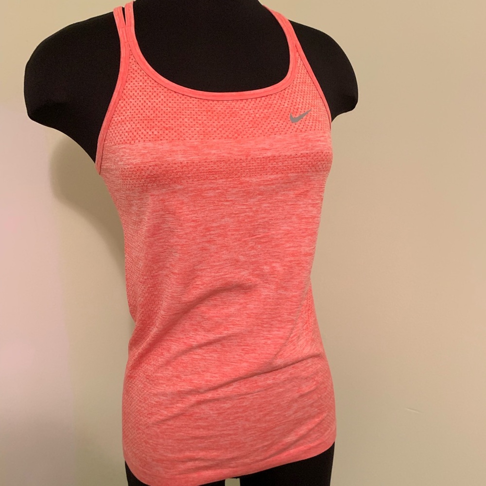 Lightweight Nike Drifit tank